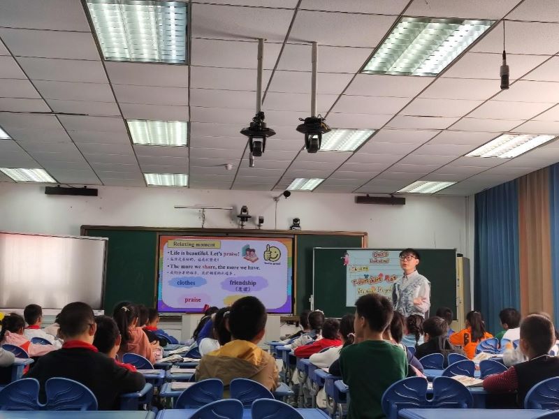 ff2505fbde474c9dad66b16c9c1ae6fc.jpg